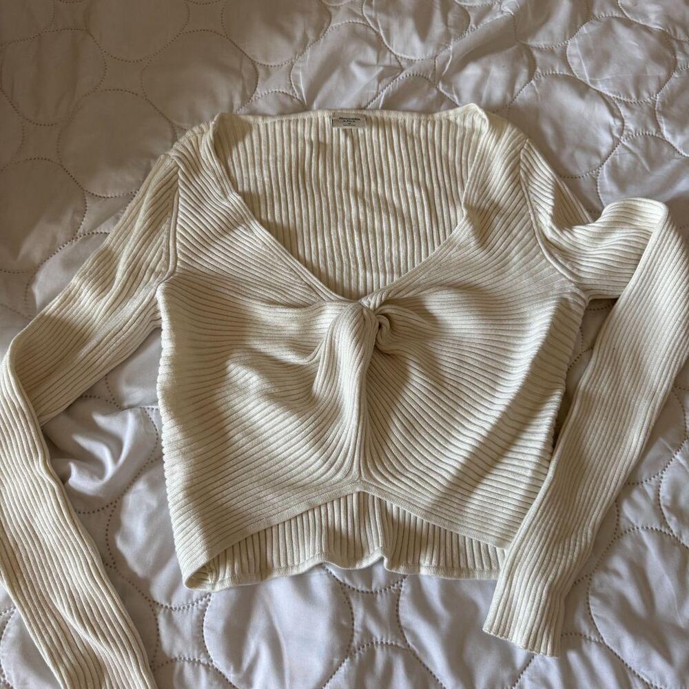 Cream ribbed knit top from
